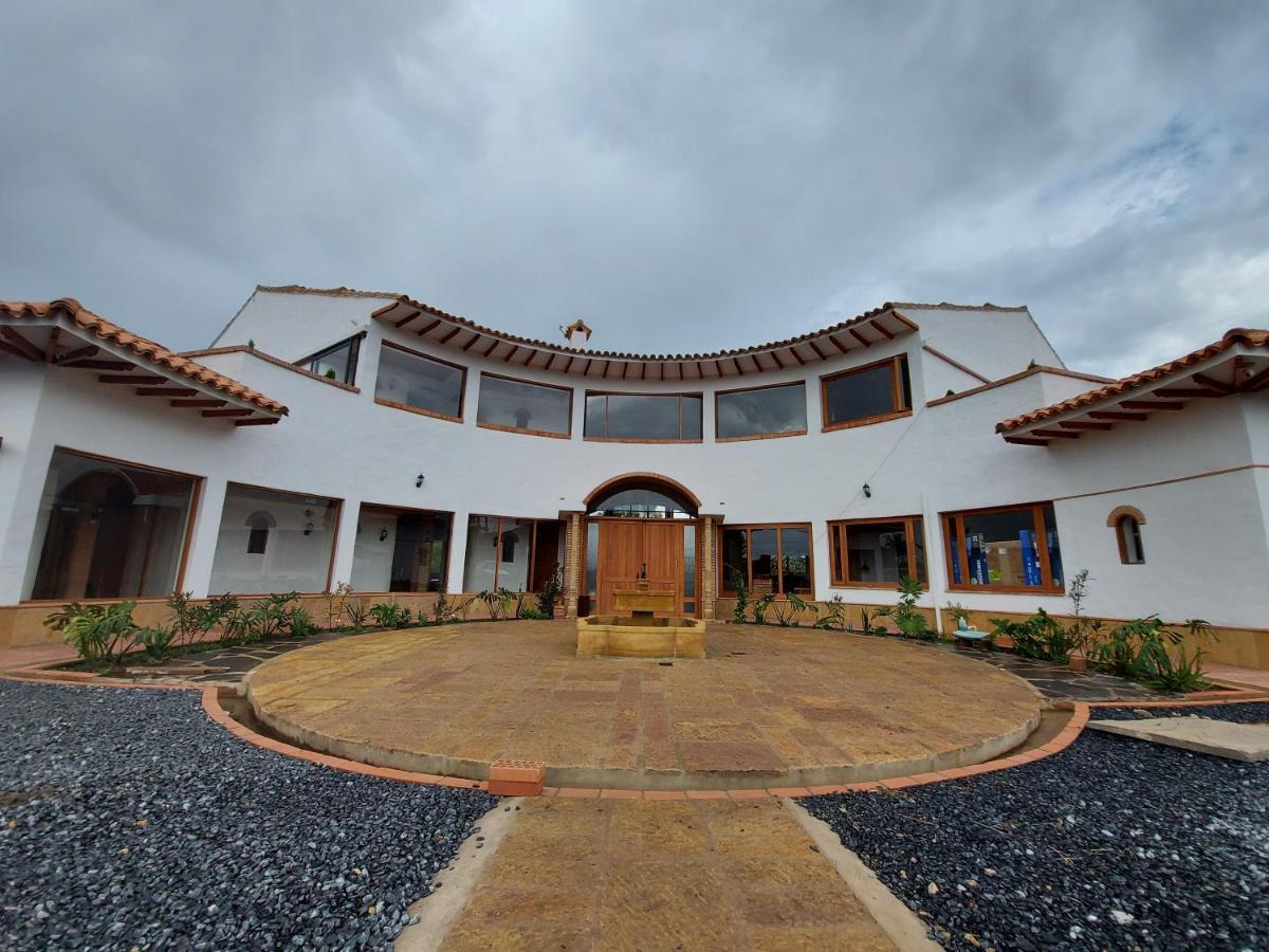 La Alhambra Hotel Boutique บียาเดเลย์บา ภายนอก รูปภาพ